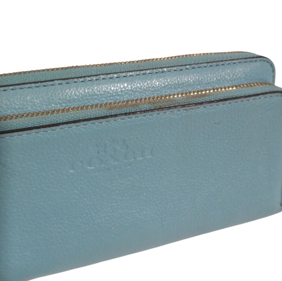 Blue Leather Wristlet Wallet - Picture 2 of 6